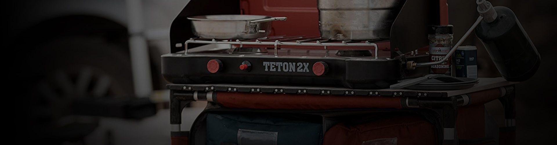 sherpa camping table feature